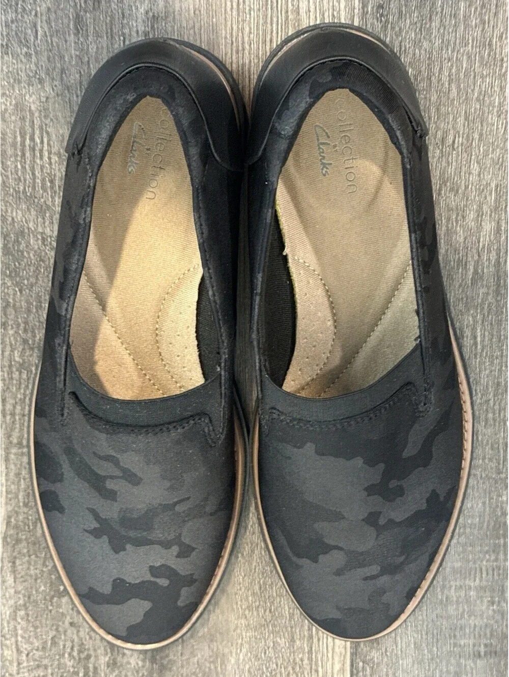Clark's Women's Collection Sharon Dolly Wedge Pump Camo Slip-On Shoes size 6M